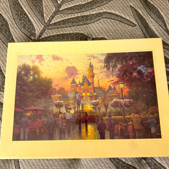 Thomas Kinkade collab X Disney 50th Anniversary Scrapbook - Picture 1 of 7